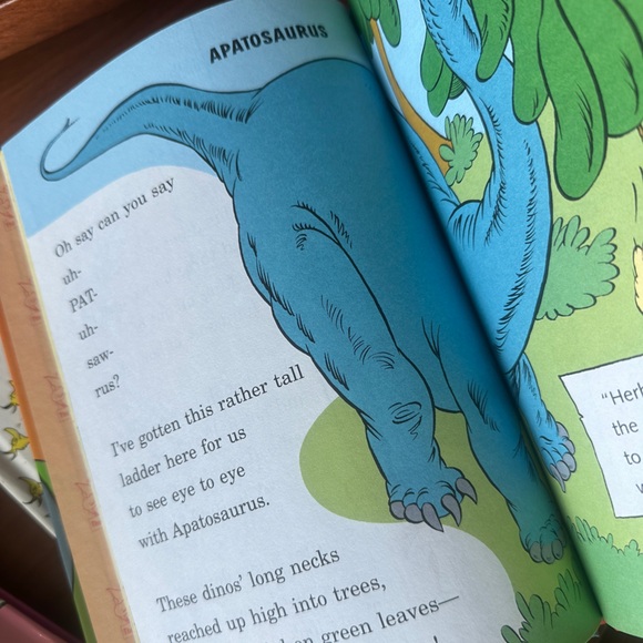 📚 Dr. Suess Books Bundle Of Five! 📚 - Picture 9 of 10